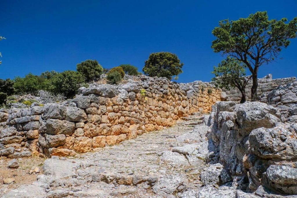 Lato Archaeological Site In Lastithi Crete - AllinCrete Travel Guide ...